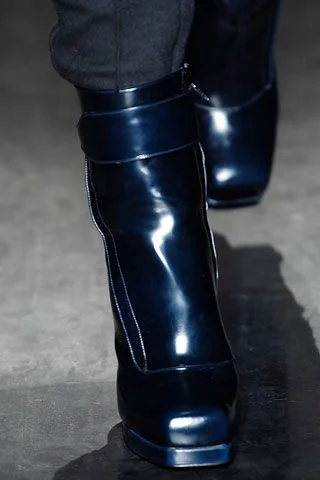 Look 4
